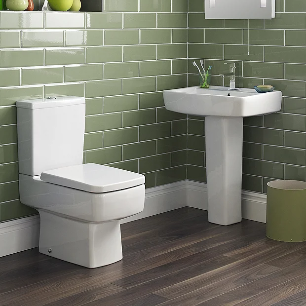 Bliss 4 Piece Bathroom Suite - CC Toilet & 1TH Basin With Pedestal - 2 X Basin Size And Seat Options 2 Bliss 4 Piece Bathroom Suite - CC Toilet & 1TH Basin With Pedestal - 2 X Basin Size And Seat Options - Image 2