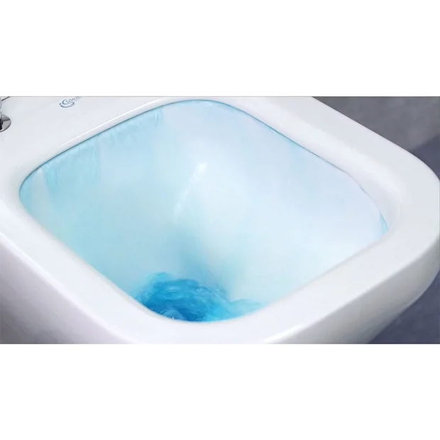 Ideal Standard Connect Air Cube AquaBlade Close Coupled Toilet 4 Ideal Standard Connect Air Cube AquaBlade Close Coupled Toilet - Image 4