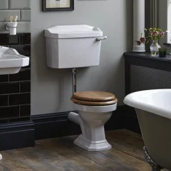 Heritage Granley Traditional Cloakroom Suite