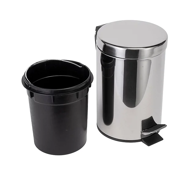 Croydex 3 Litre Stainless Steel Pedal Bin 4 Croydex 3 Litre Stainless Steel Pedal Bin - Image 4