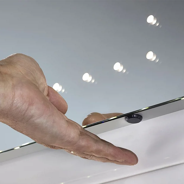 Sensio Skye LED Mirror With Demister Pad 4 Sensio Skye LED Mirror With Demister Pad - Image 4