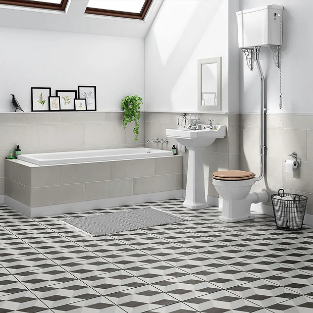 Winchester High Level Toilet Bathroom Suite 2 Winchester High Level Toilet Bathroom Suite - Image 2